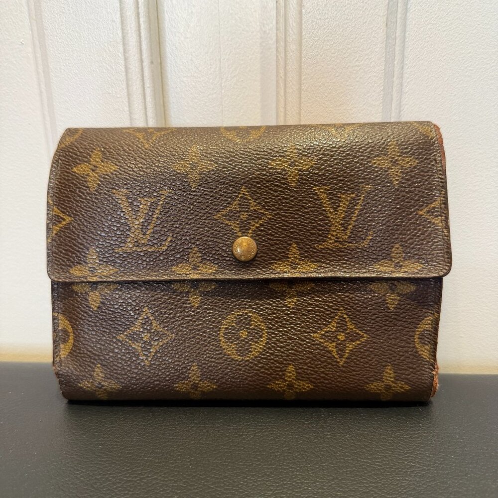 Authentic Louis Vuitton Porte Tresor Etui Papier Mono Wallet COA incl.